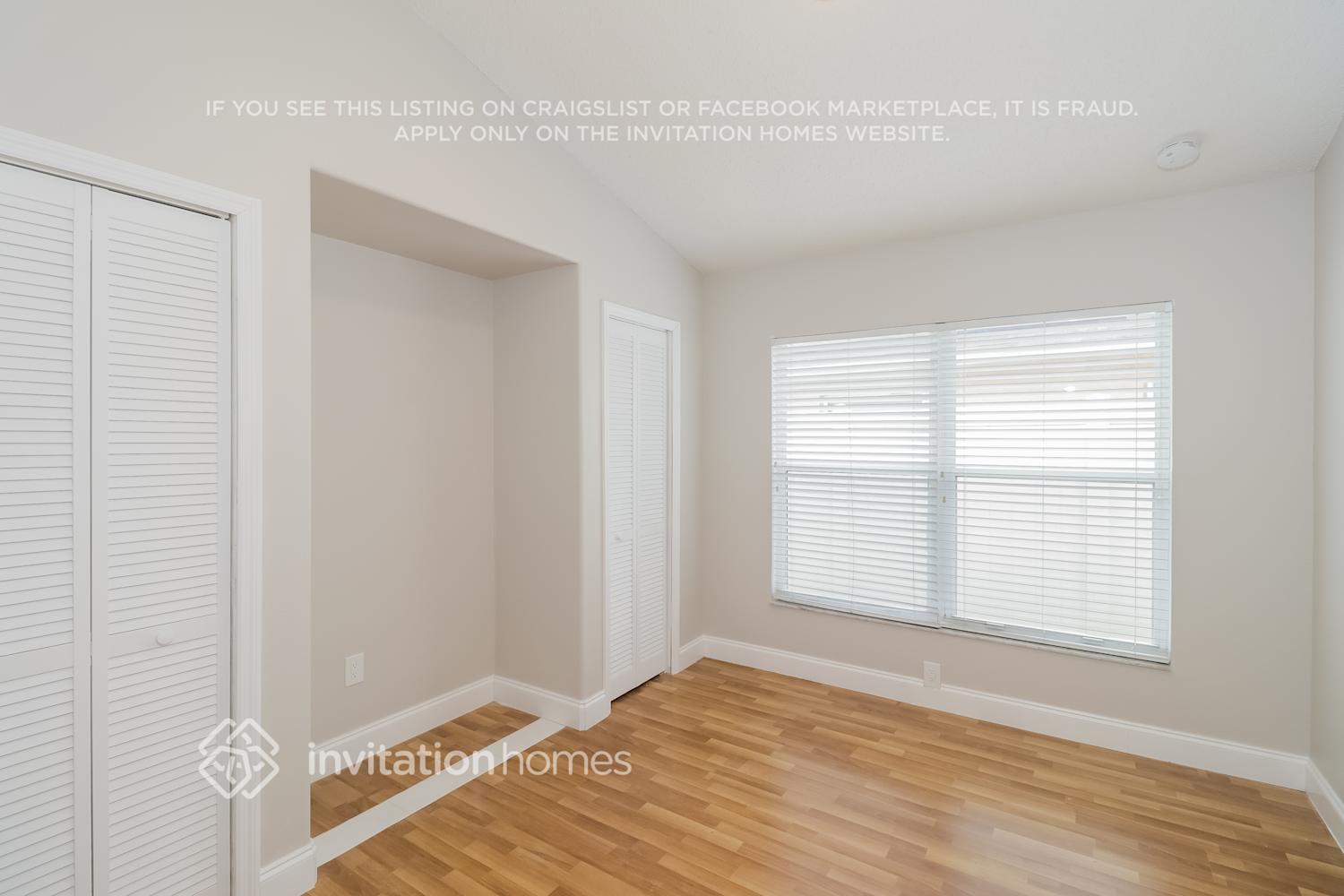 Building Photo - 1327 Crimson Clover Ln