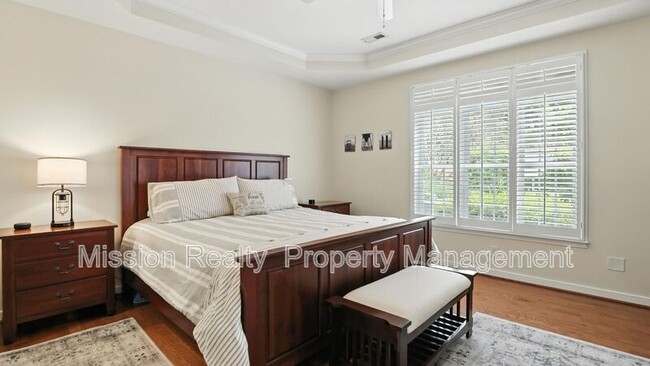 Building Photo - 5303 Creek Heights Dr