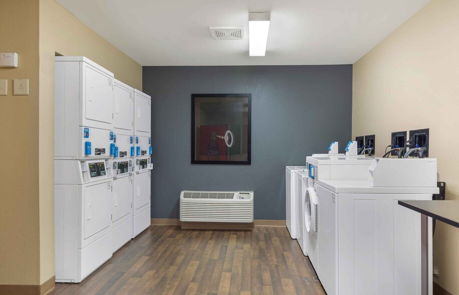 Building Photo - Furnished Studio-Foxboro - Norton