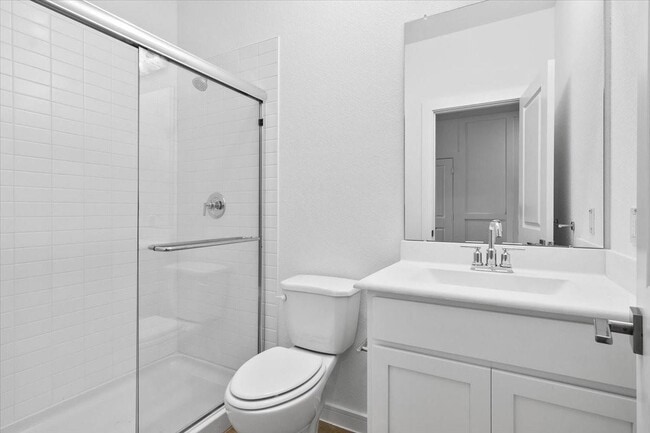 Building Photo - 107 Walnut Hl Ct