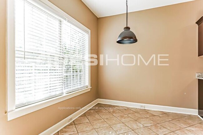Building Photo - HOME FOR RENT!!