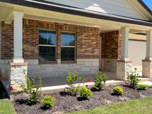 Building Photo - 10905 Hollister Ln