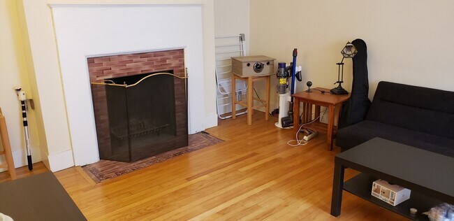 Building Photo - 15 Ellery St