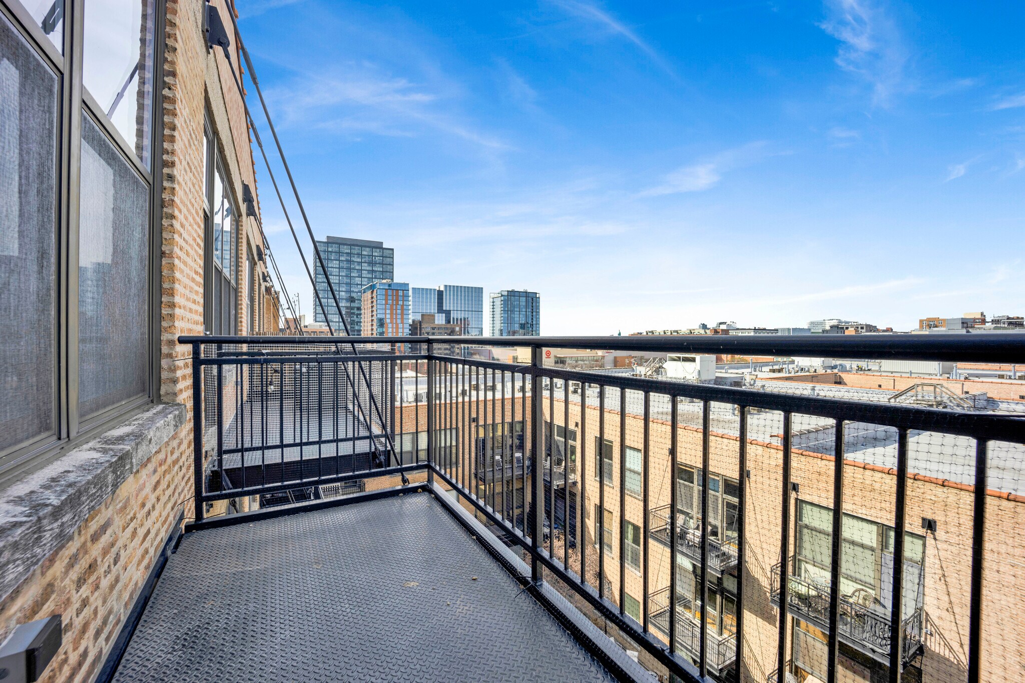 Building Photo - 1040 W Adams St