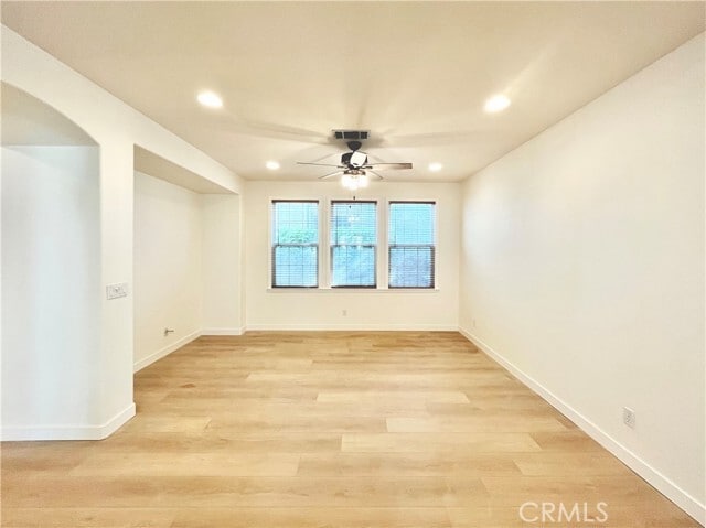 Building Photo - 23943 Windward Ln