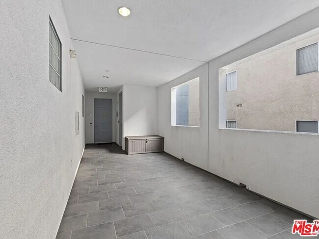 Building Photo - 11912 Laurelwood Dr