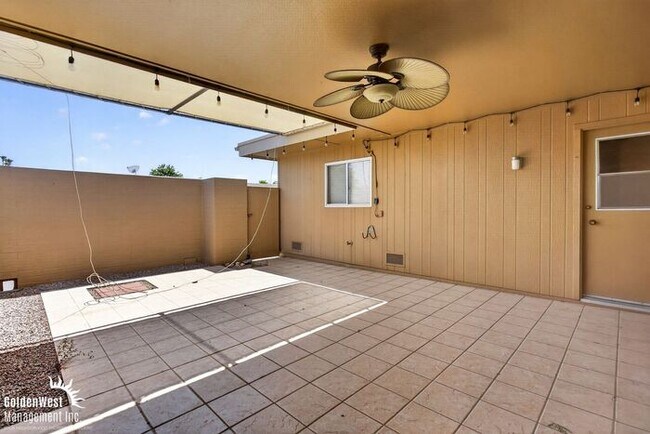 Building Photo - Spacious 2Bdm 2Ba Sun City Home with Vaulted Ceilings, Private Covered Patio & Garage! 55+ Community