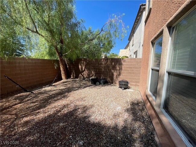 Building Photo - 11625 Villa Malaparte Ave