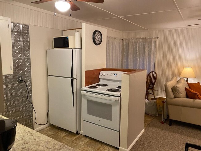 Building Photo - 304 S Harrison St