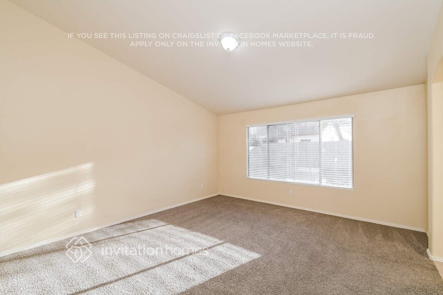 Building Photo - 775 S Lanus Dr