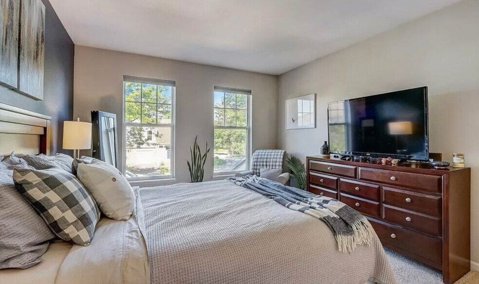Building Photo - 2851 Holborn Cir