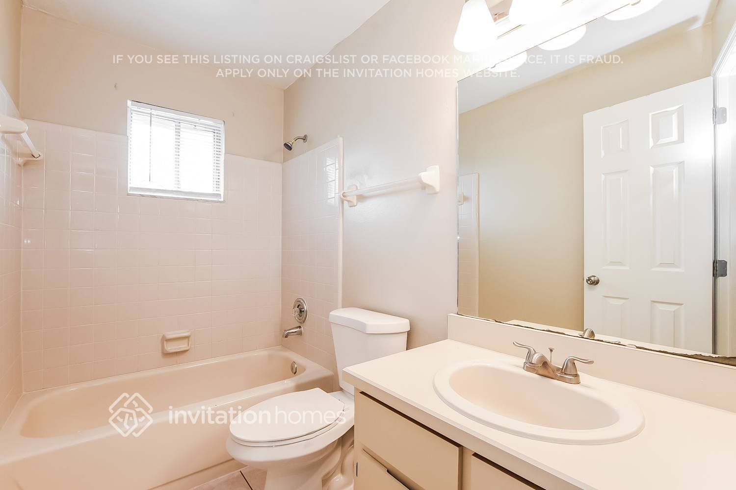 Building Photo - 3925 Whittington Dr