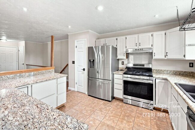 Building Photo - 3060 Maverick Dr