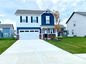 Building Photo - 6670 Hawthorne Dr