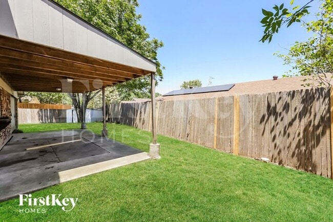Building Photo - 2605 Trailridge Dr