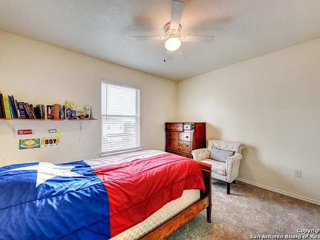 Building Photo - Move-In Ready Home with Fresh Updates & Spacious Layout in Converse