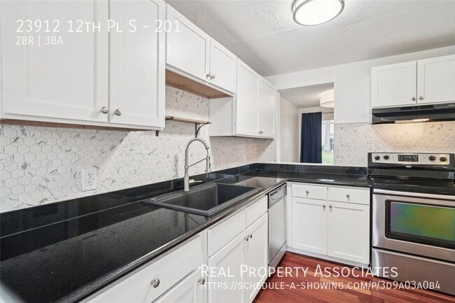 Building Photo - 23912 12th Pl S