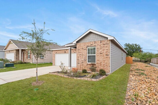 Building Photo - 6028 Pearl Mdw