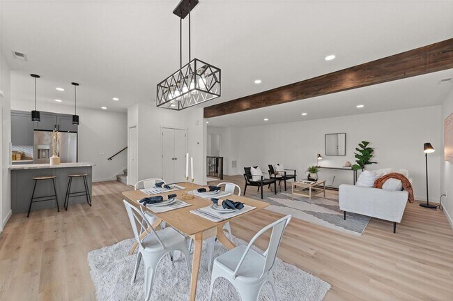 Building Photo - Brand New 2 Bed, 2 Bath Townhouse w/ a View!