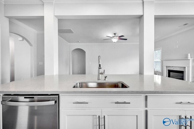 Building Photo - 8023 Bellows Br SW