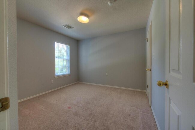 Building Photo - 12610 Mcnelly Trail