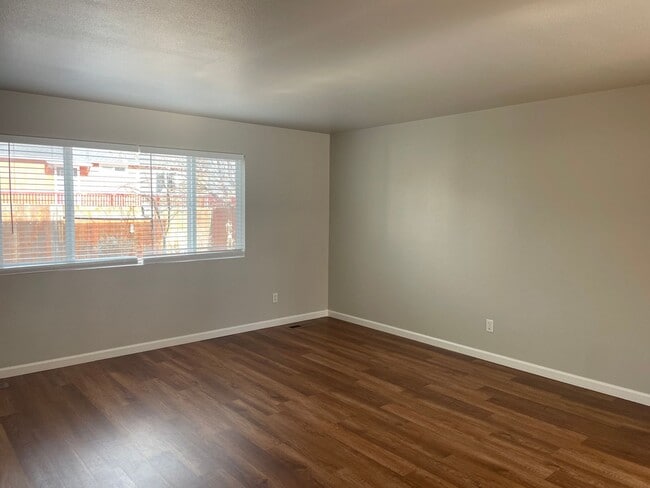 Building Photo - 7433 Spey Dr