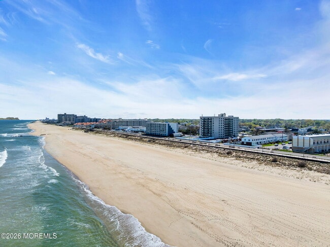 Building Photo - 480 Ocean Blvd