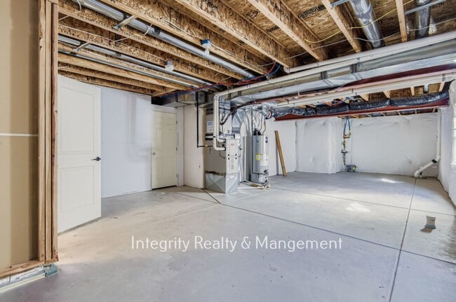 Building Photo - 3839 Donnington Cir