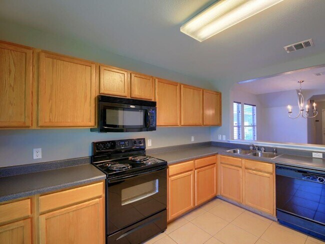 Building Photo - 9109 Indigo Sky Dr