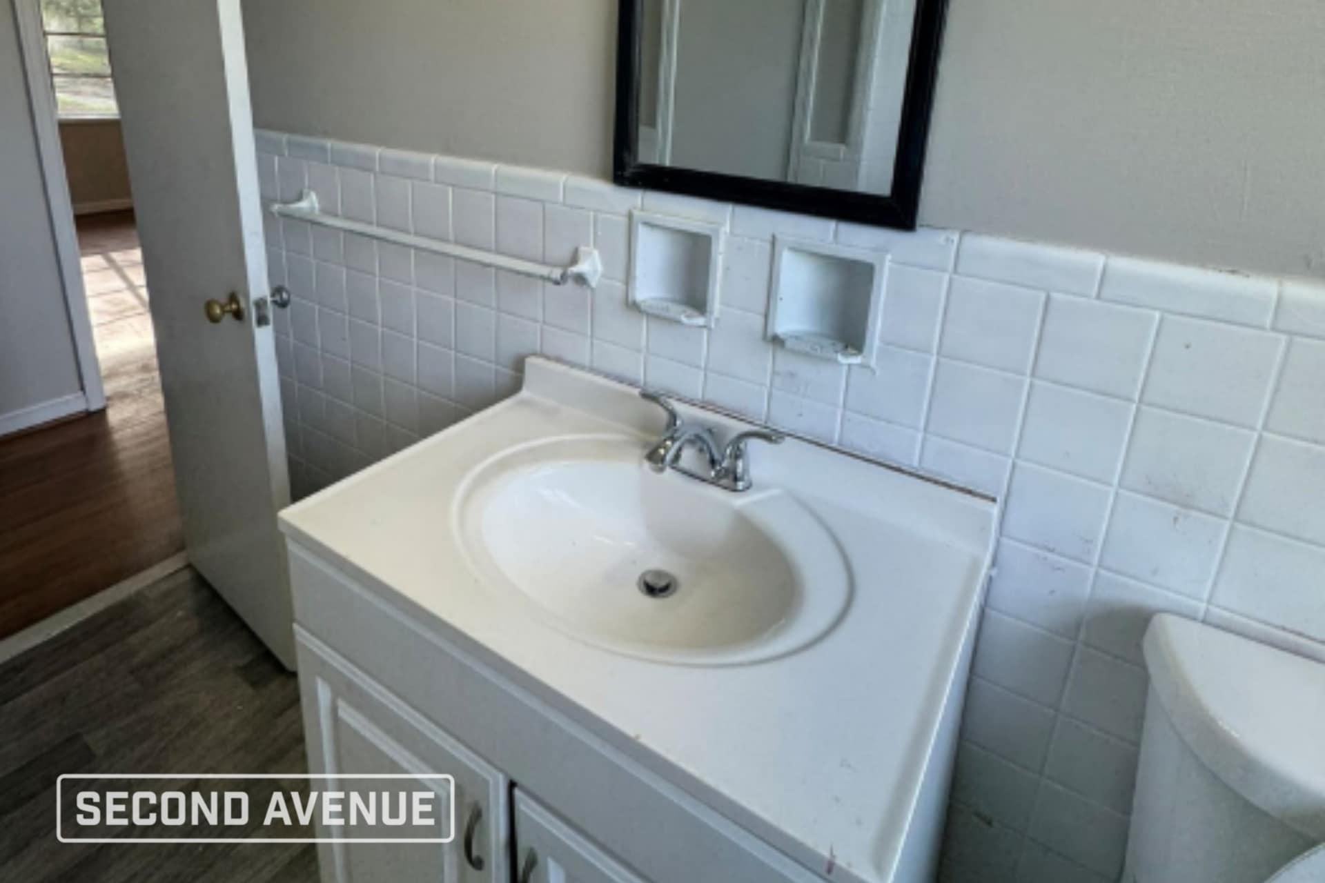 Building Photo - 9228 Brookhurst Dr