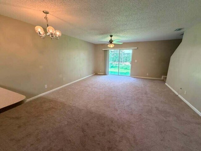 Building Photo - 6892 Mill Brook Pl