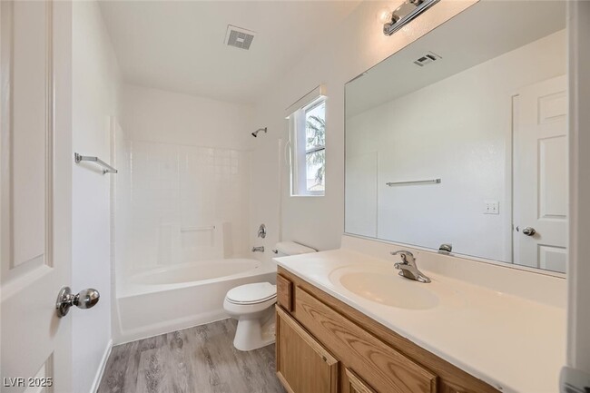 Building Photo - 4045 Oliver Sagebrush Dr