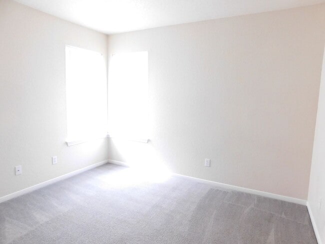 Building Photo - 1704 Granex Dr