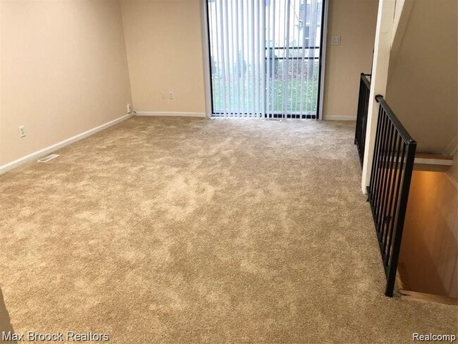 Building Photo - 1653 Wimbledon Dr