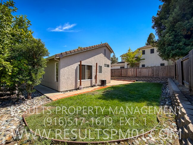 Building Photo - 208 Stavros Ct