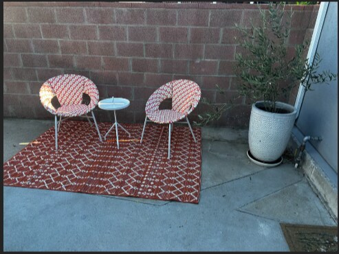 Building Photo - 3749 Hillcrest Dr