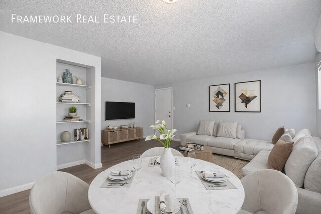 Building Photo - 824 12th St