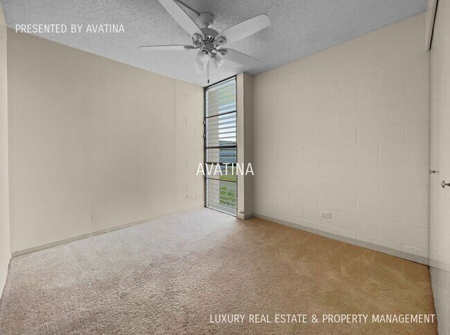 Building Photo - 46-255 Kahuhipa St A301-