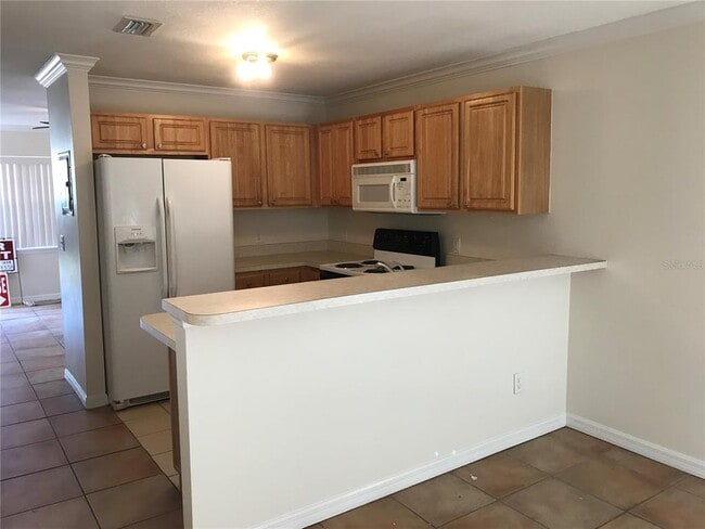 Building Photo - 354 Cervantes Dr