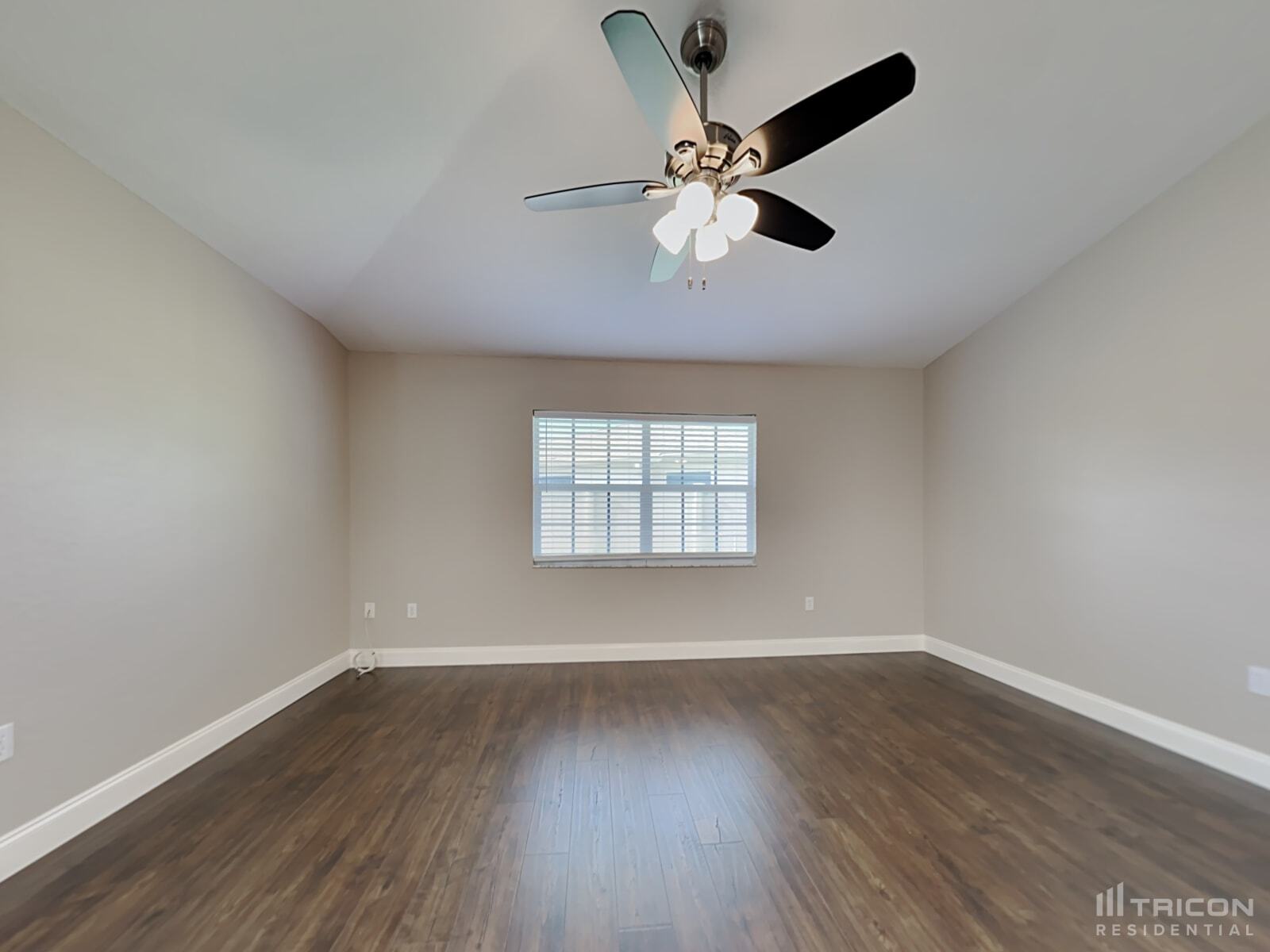 Building Photo - 3598 N Biscayne Dr