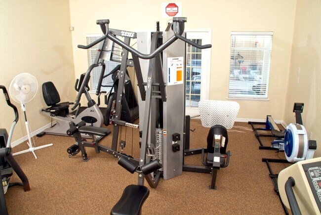 Building Photo - SEASONAL RENTAL - Downtown Sarasota Renovated Waterfront Condo