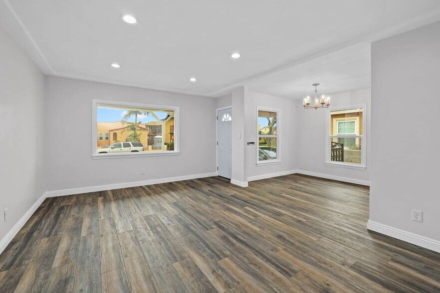 Building Photo - 3709 Olive St