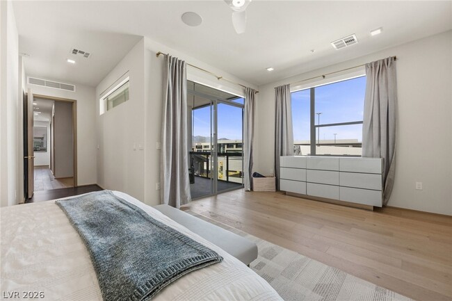 Building Photo - 8475 Michael Cherry Ave