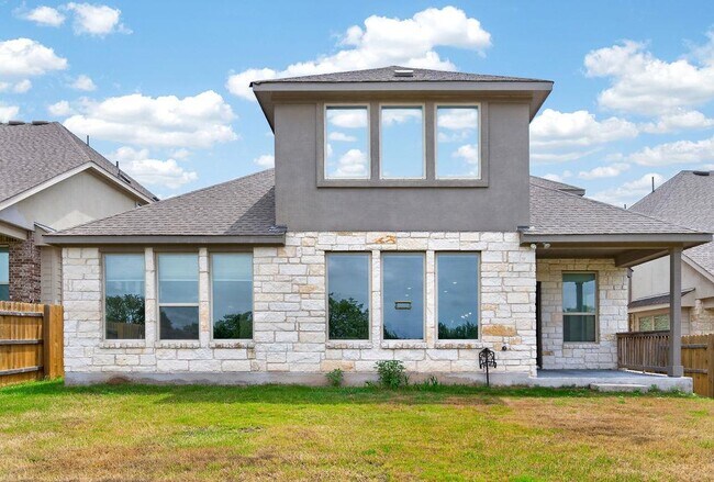 Building Photo - 1332 Ridge Runner Dr