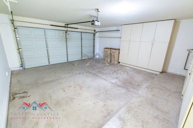 Building Photo - 24625 S Rosewood Dr