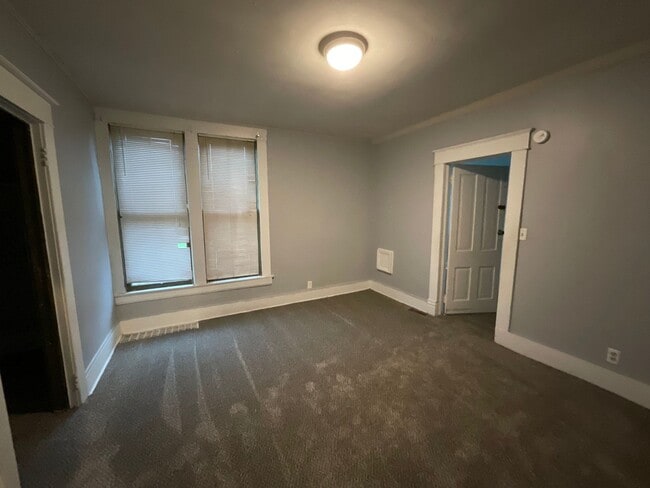 Building Photo - Pre Leasing