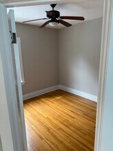 Building Photo - 154 Lincoln Blvd