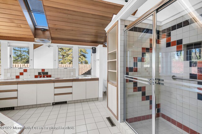 Building Photo - 181 Lewis Ln