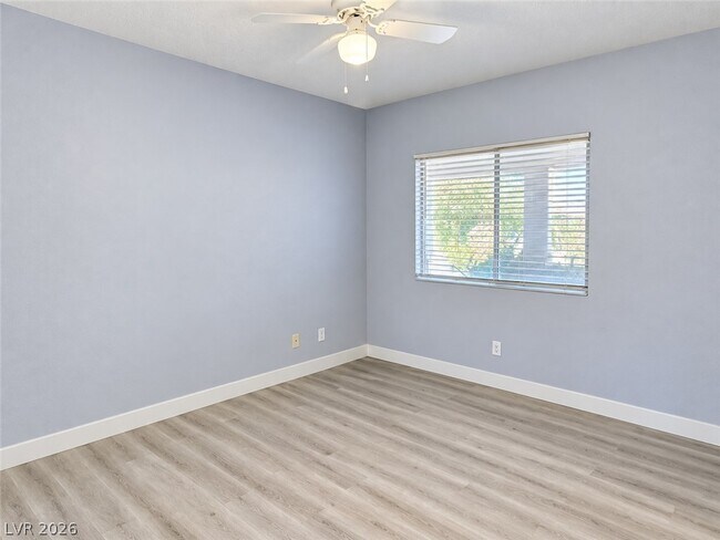 Building Photo - 1530 Dallas Terrace