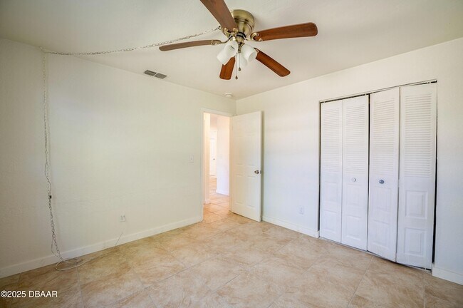 Building Photo - 906 Boulder Dr